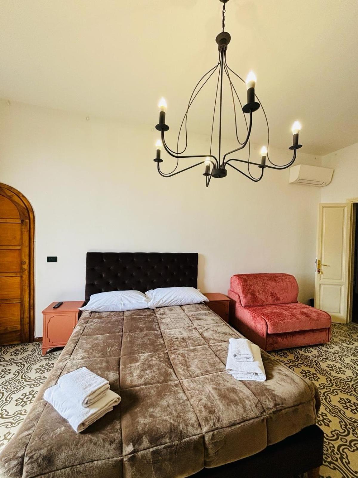 Best Bnb Albizi Firenze Bagian luar foto