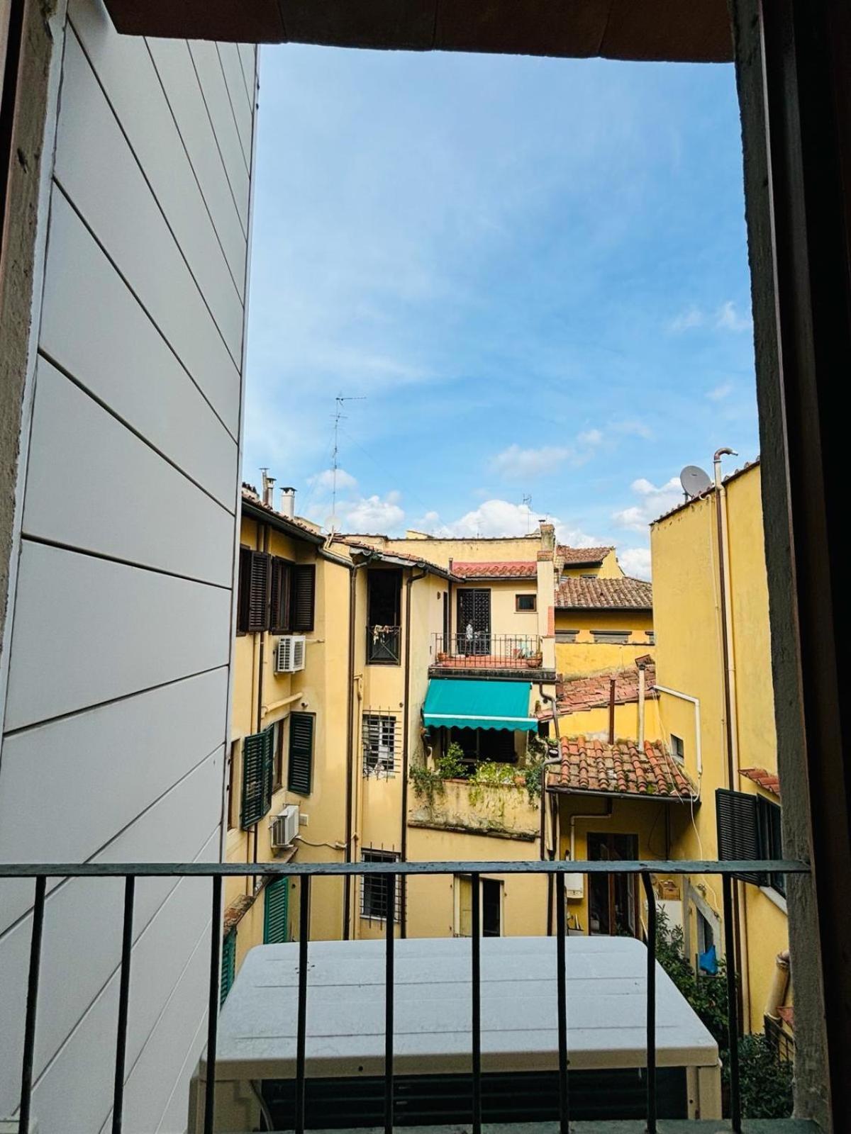 Best Bnb Albizi Firenze Bagian luar foto
