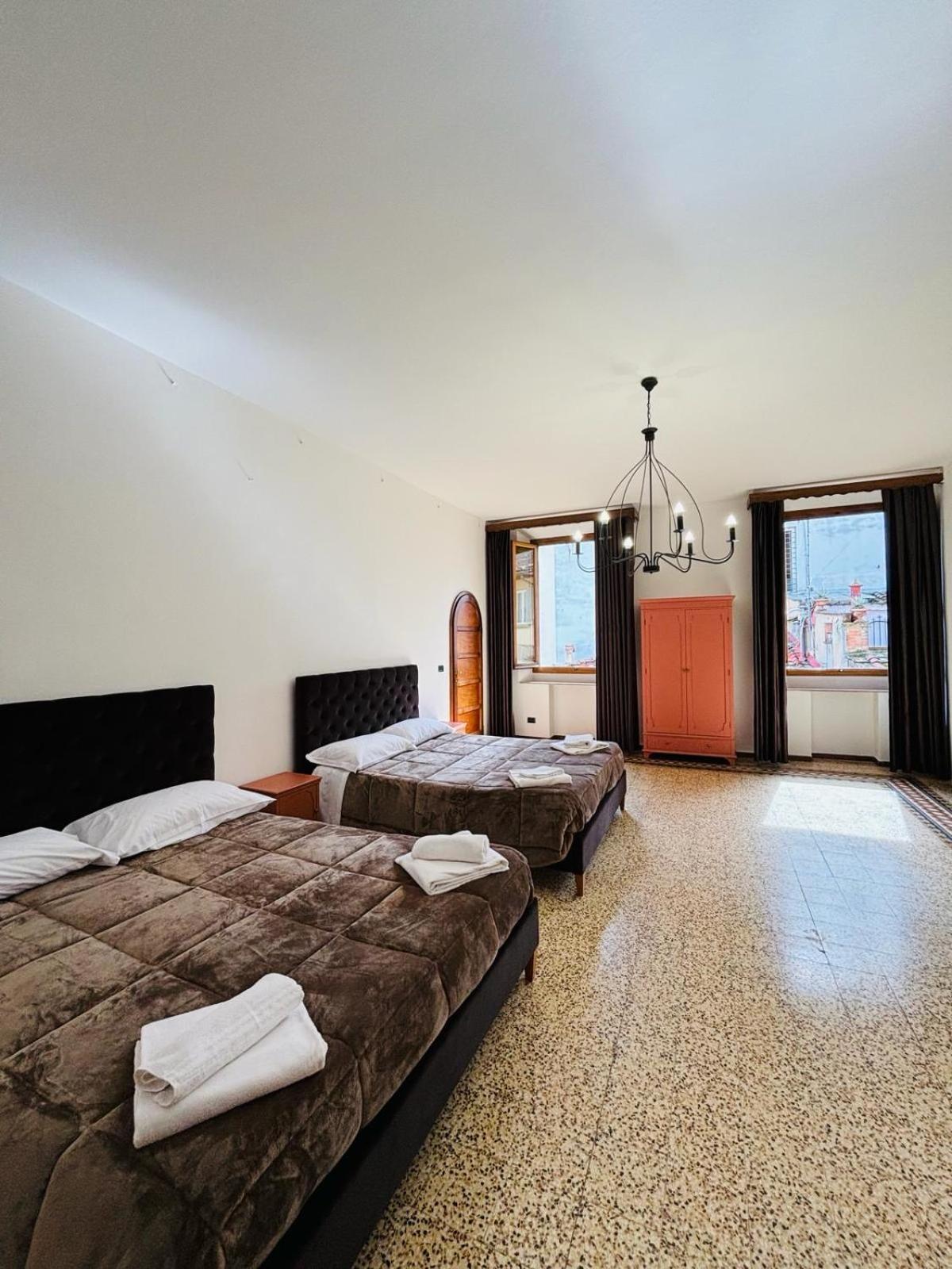 Best Bnb Albizi Firenze Bagian luar foto