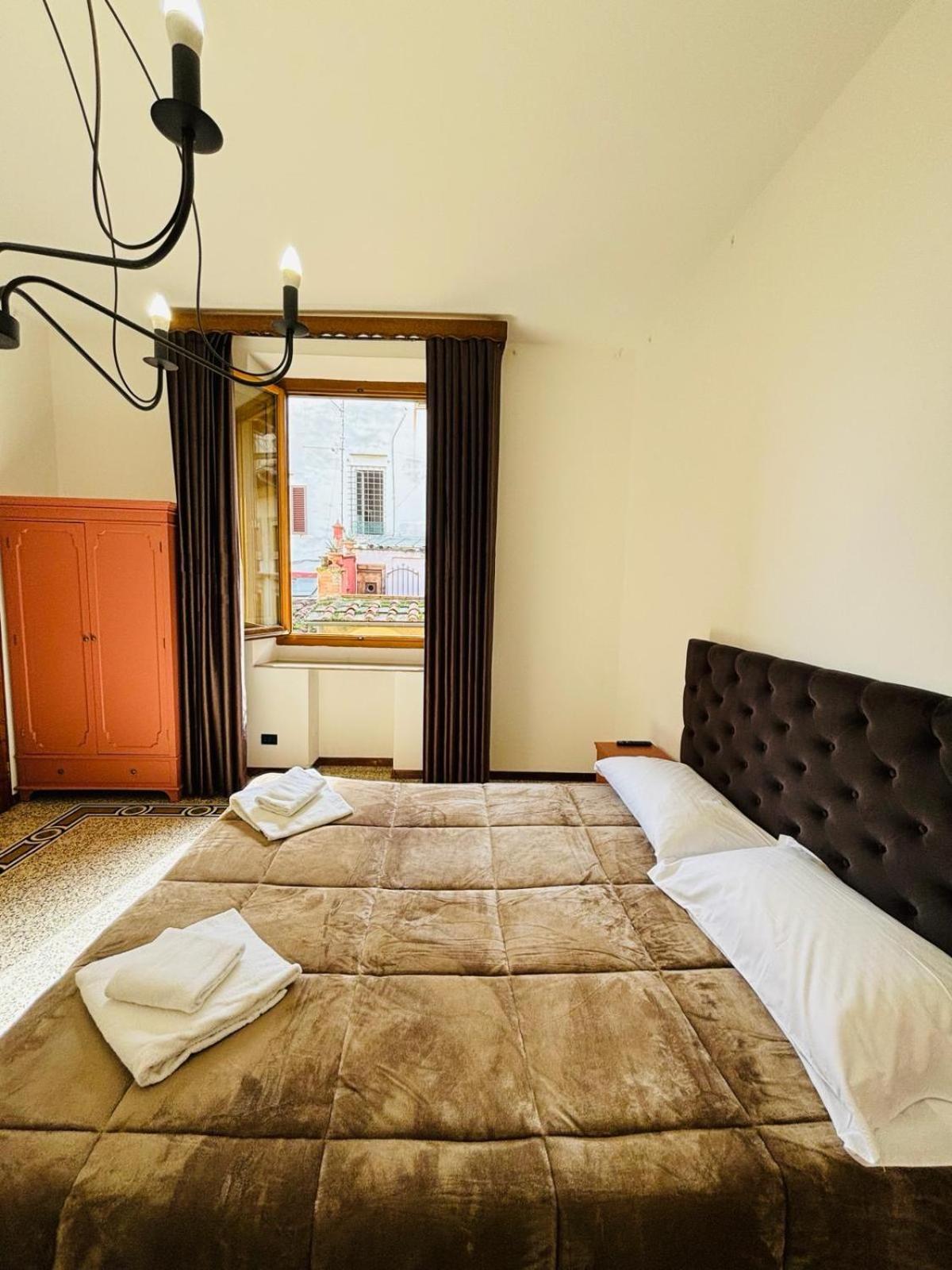 Best Bnb Albizi Firenze Bagian luar foto