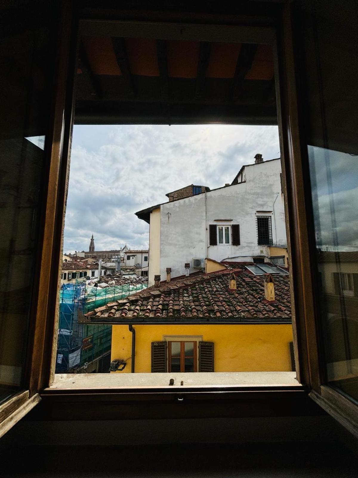 Best Bnb Albizi Firenze Bagian luar foto